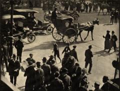 48.29, III. Fifth Avenue, New York, by Paul Strand, October 1916