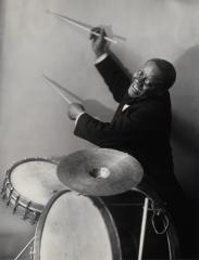 Buddy Gilmore, Paris, 1927